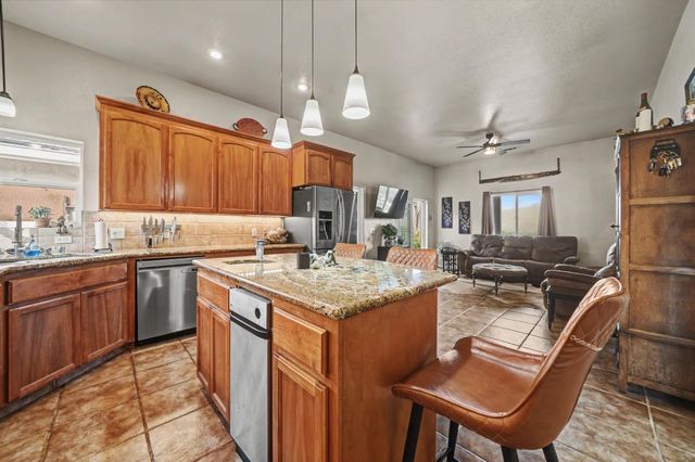 4402 Jaquima Dr, Angels Camp, CA 95222