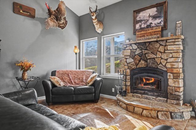 4402 Jaquima Dr, Angels Camp, CA 95222