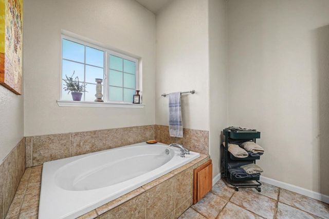 4402 Jaquima Dr, Angels Camp, CA 95222