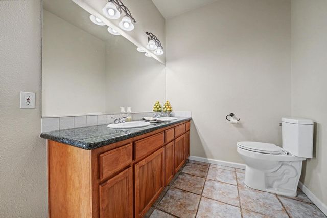 4402 Jaquima Dr, Angels Camp, CA 95222