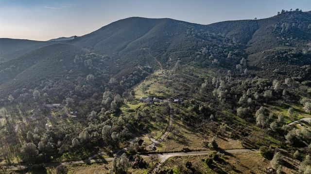 4402 Jaquima Dr, Angels Camp, CA 95222