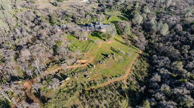 4402 Jaquima Dr, Angels Camp, CA 95222