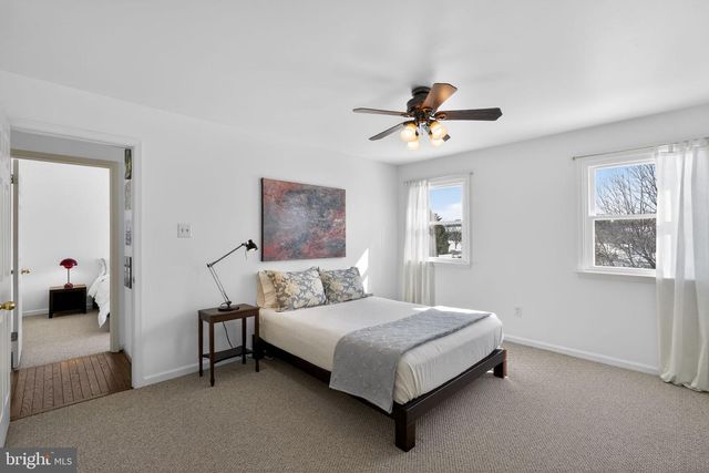 2301 WARNER RD, Lansdale, PA 19446