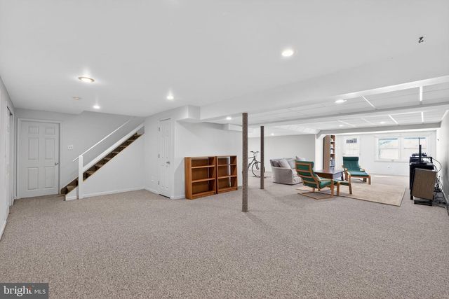 2301 WARNER RD, Lansdale, PA 19446