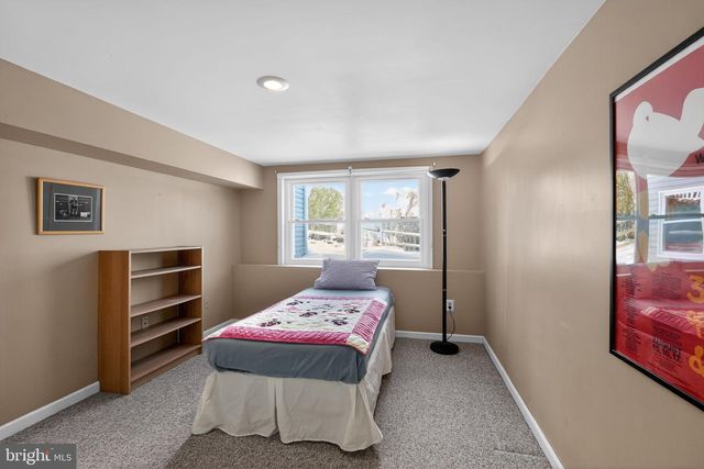 2301 WARNER RD, Lansdale, PA 19446