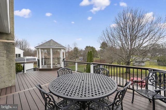 2301 WARNER RD, Lansdale, PA 19446