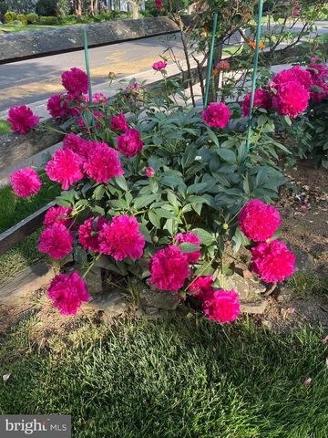 2301 WARNER RD, Lansdale, PA 19446