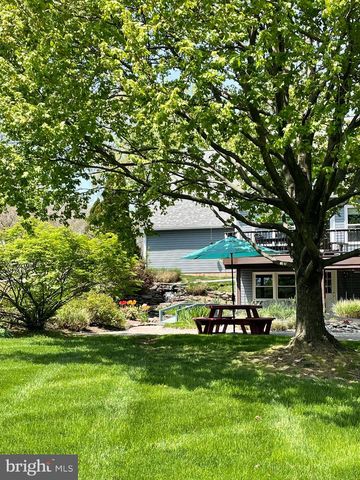 2301 WARNER RD, Lansdale, PA 19446