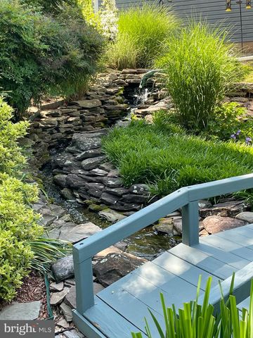 2301 WARNER RD, Lansdale, PA 19446