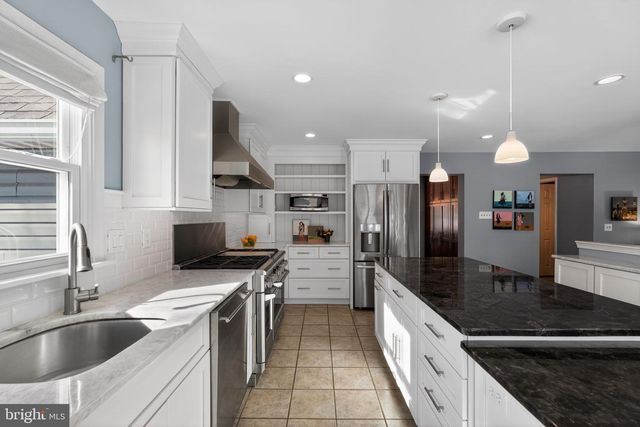 2301 WARNER RD, Lansdale, PA 19446