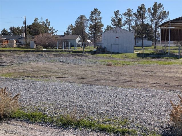 1711 West HORN Avenue, Pahrump, NV 89060