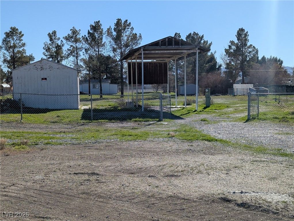 1711 West HORN Avenue, Pahrump, NV 89060