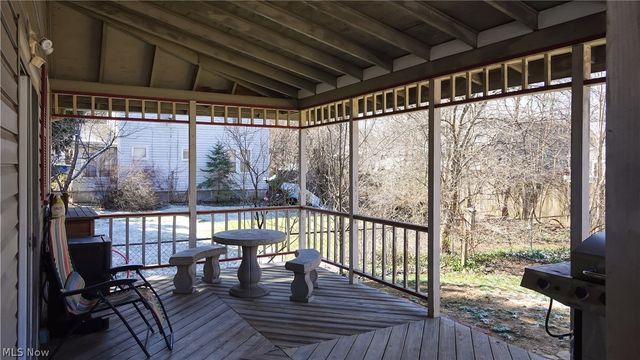 2452 Clara Street, Cuyahoga Falls, OH 44221