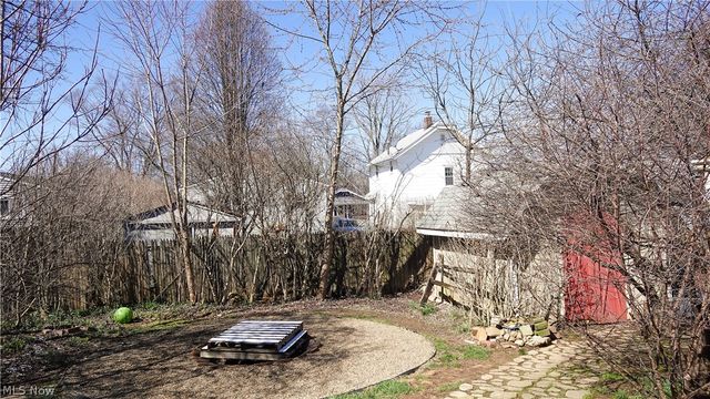 2452 Clara Street, Cuyahoga Falls, OH 44221