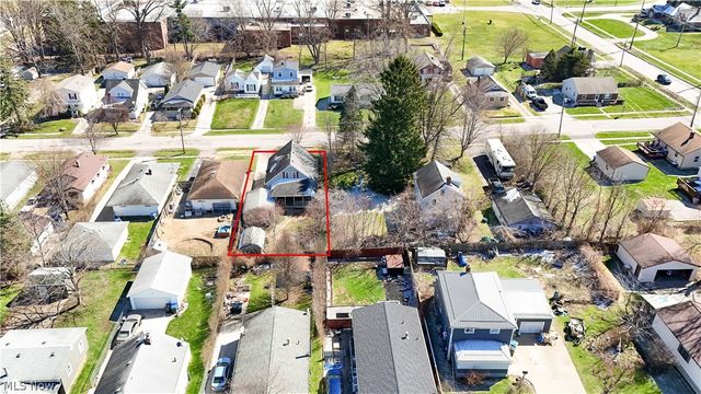 2452 Clara Street, Cuyahoga Falls, OH 44221