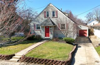 2452 Clara Street, Cuyahoga Falls, OH 44221