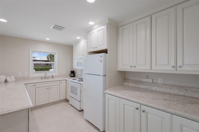320 GULF BOULEVARD 1A, Boca Grande, FL 33921