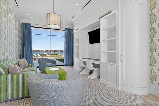 18200 Gardiner Lane, Jupiter, FL 33458