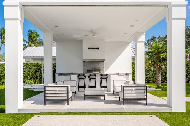 18200 Gardiner Lane, Jupiter, FL 33458