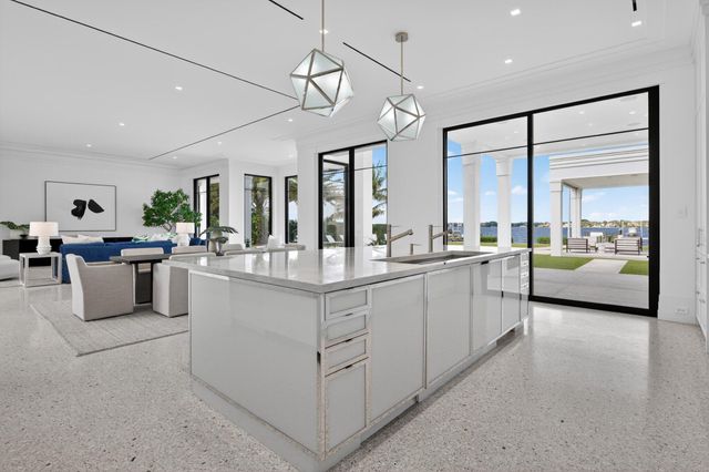 18200 Gardiner Lane, Jupiter, FL 33458