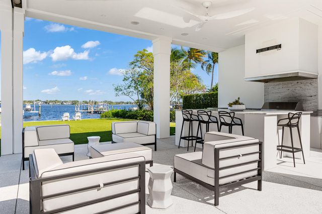 18200 Gardiner Lane, Jupiter, FL 33458