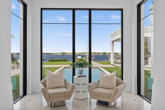 18200 Gardiner Lane, Jupiter, FL 33458