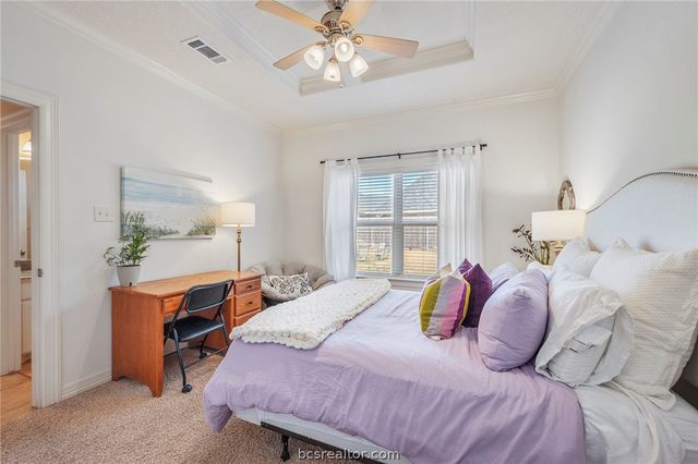 5201 Cascades Drive, College Station, TX 77845