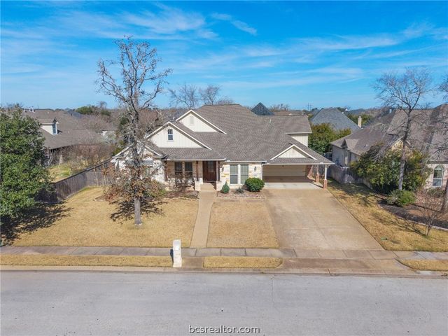 5201 Cascades Drive, College Station, TX 77845