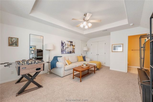 5201 Cascades Drive, College Station, TX 77845