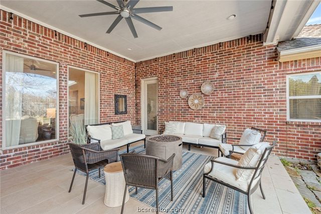 5201 Cascades Drive, College Station, TX 77845