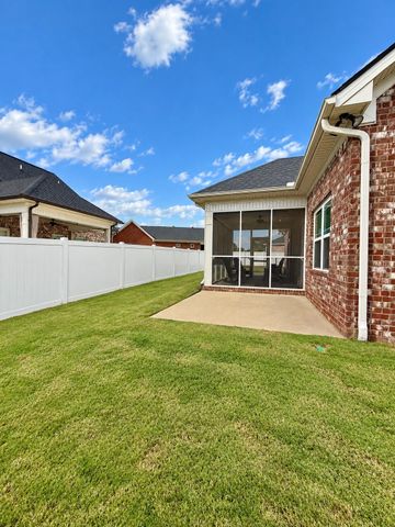 739 Reflections Lane, Pleasant View, TN 37146
