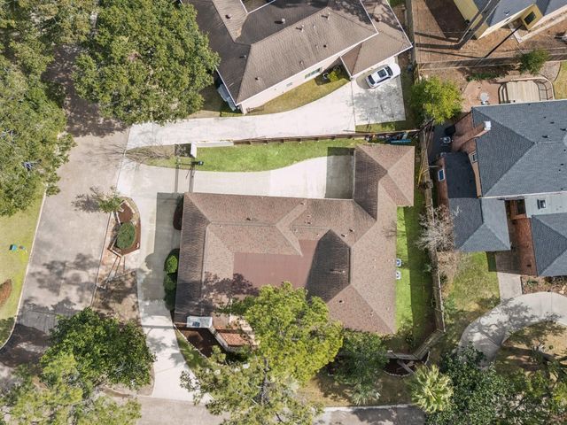 242 Vanderpool Lane, Houston, TX 77024