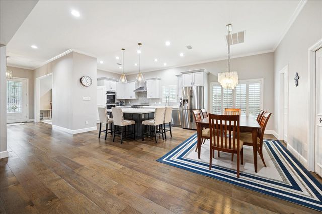 242 Vanderpool Lane, Houston, TX 77024