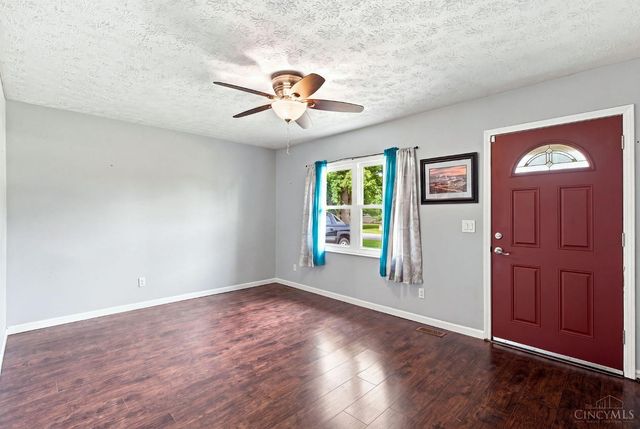1491 Rolling Knoll Drive, Goshen Twp, OH 45140