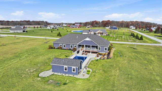 4896 S Round Hill Road, Columbia City, IN 46725