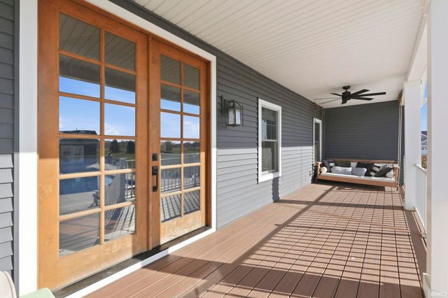 4896 S Round Hill Road, Columbia City, IN 46725