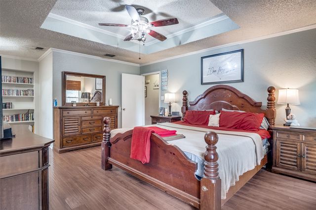 611 Overhill Road, Granbury, TX 76048
