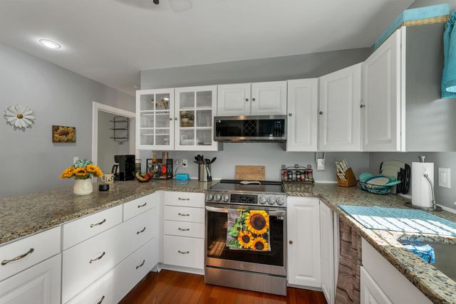 2263 Elm Street, Manchester, NH 03104