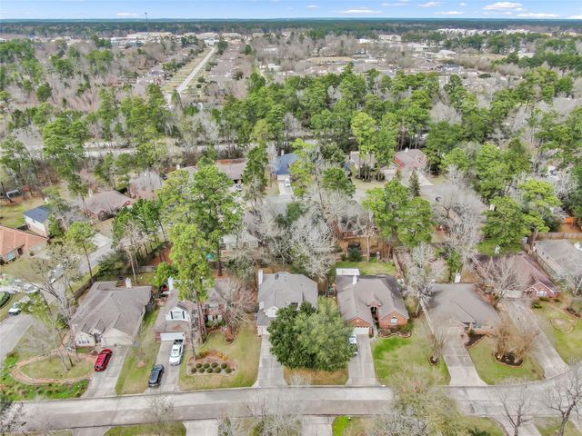 22 Almond Branch Place, The Woodlands, TX 77382