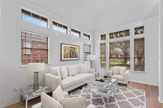 22 Almond Branch Place, The Woodlands, TX 77382