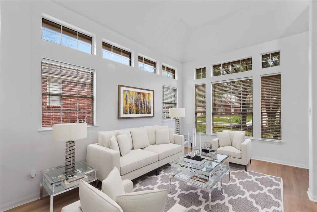 22 Almond Branch Place, The Woodlands, TX 77382