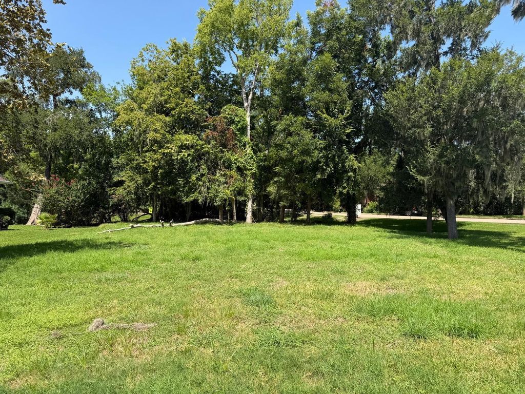 4211 Woodlake Lane, Missouri City, TX 77459