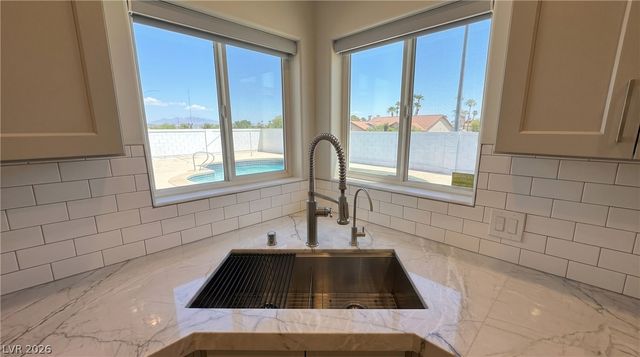 2030 Alexa Breanne Court, Las Vegas, NV 89117