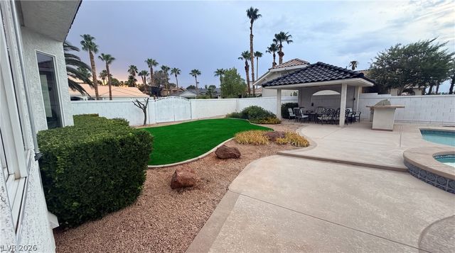 2030 Alexa Breanne Court, Las Vegas, NV 89117