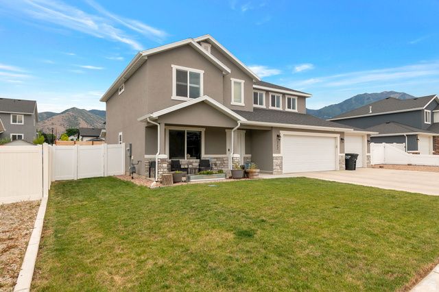 242 N 250 E, Salem, UT 84653