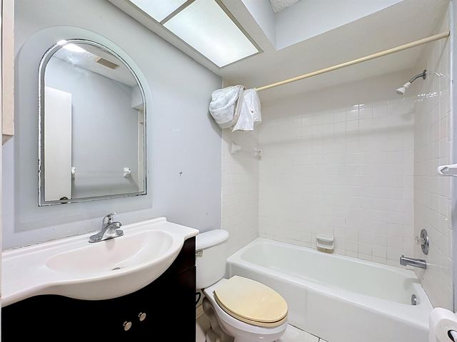 5354 ROYAL PALM Avenue 5354, Sarasota, FL 34234
