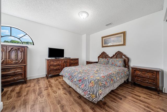 4830 BRIGHTON LAKES Boulevard, Boynton Beach, FL 33436