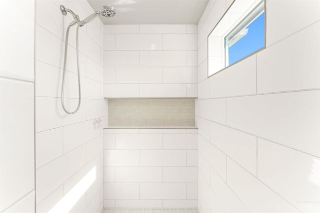 5898 S Ashcroft Way, Meridian, ID 83642
