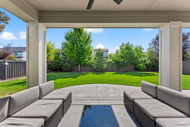 5898 S Ashcroft Way, Meridian, ID 83642