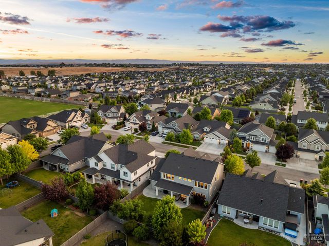 5898 S Ashcroft Way, Meridian, ID 83642